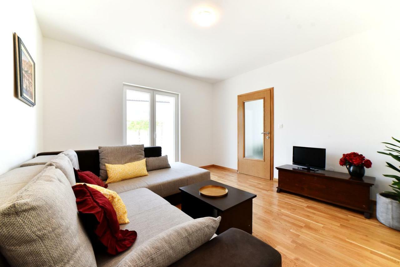 Apartman Hertz Imotski Luaran gambar